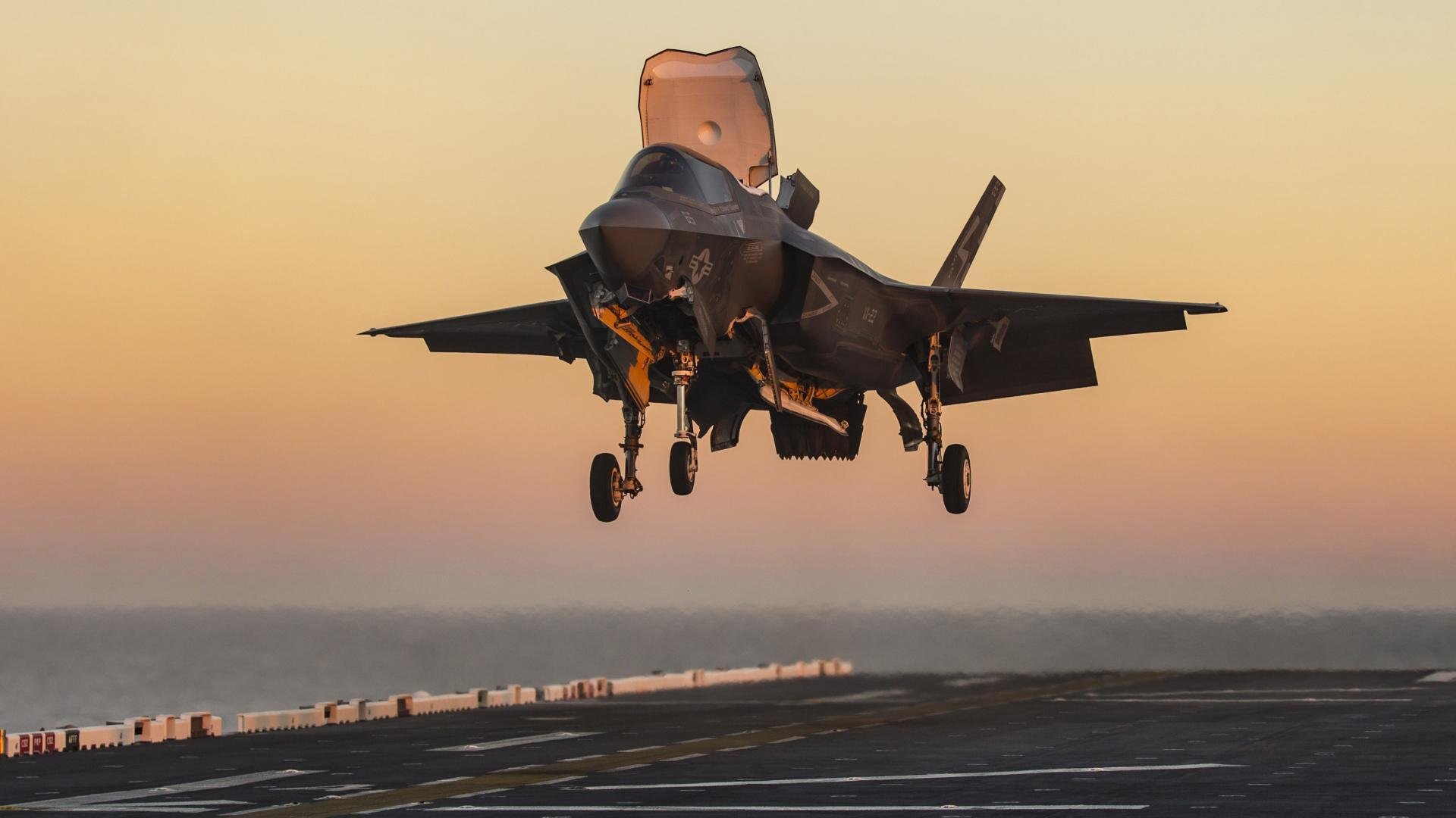 英超终极争夺：每一秒都精彩纷呈，英超经典时刻